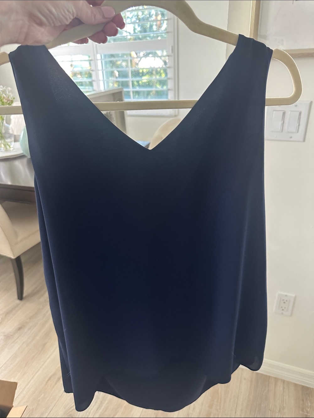 Lilly Pulitzer Navy V-Neck Sleeveless Camisole